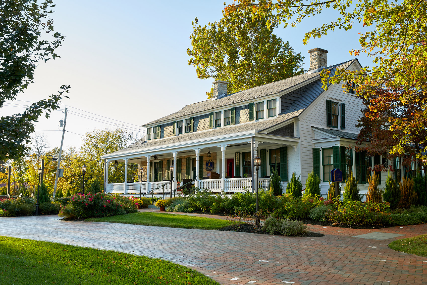 Old Stone Inn Exterior