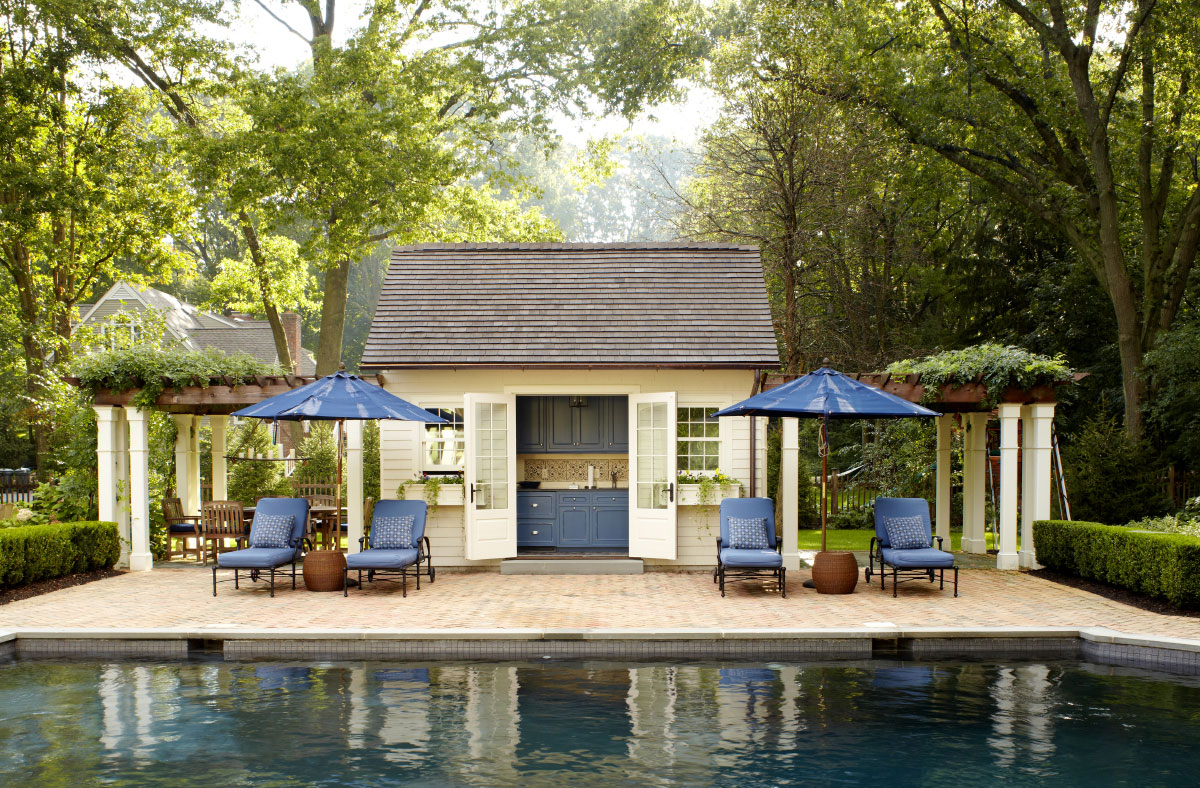 A Cozy Traditional Poolhouse